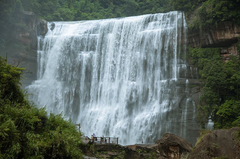 遵义市赤水市赤水丹霞旅游区赤水大瀑布实景