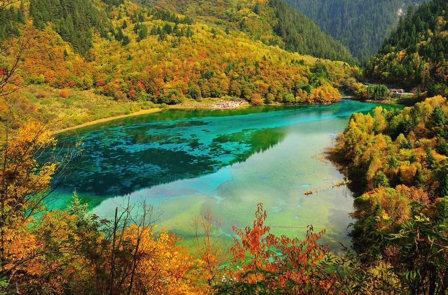 阿坝州九寨沟景区五花海实景