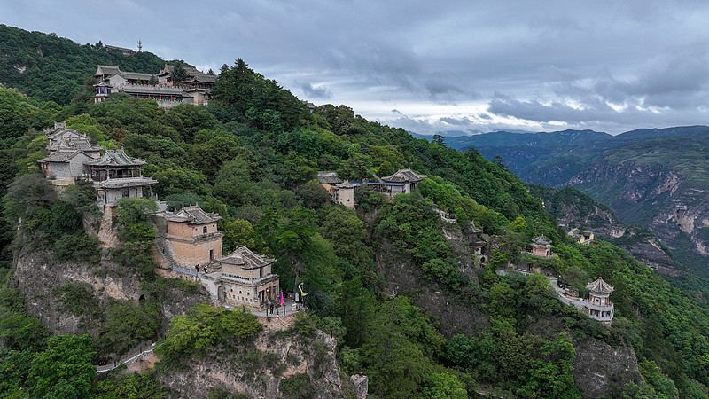 平凉市崆峒山风景名胜区崆峒山古刹实景
