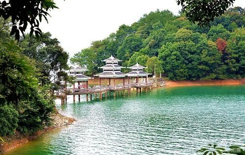 河源市万绿湖风景区镜花缘实景